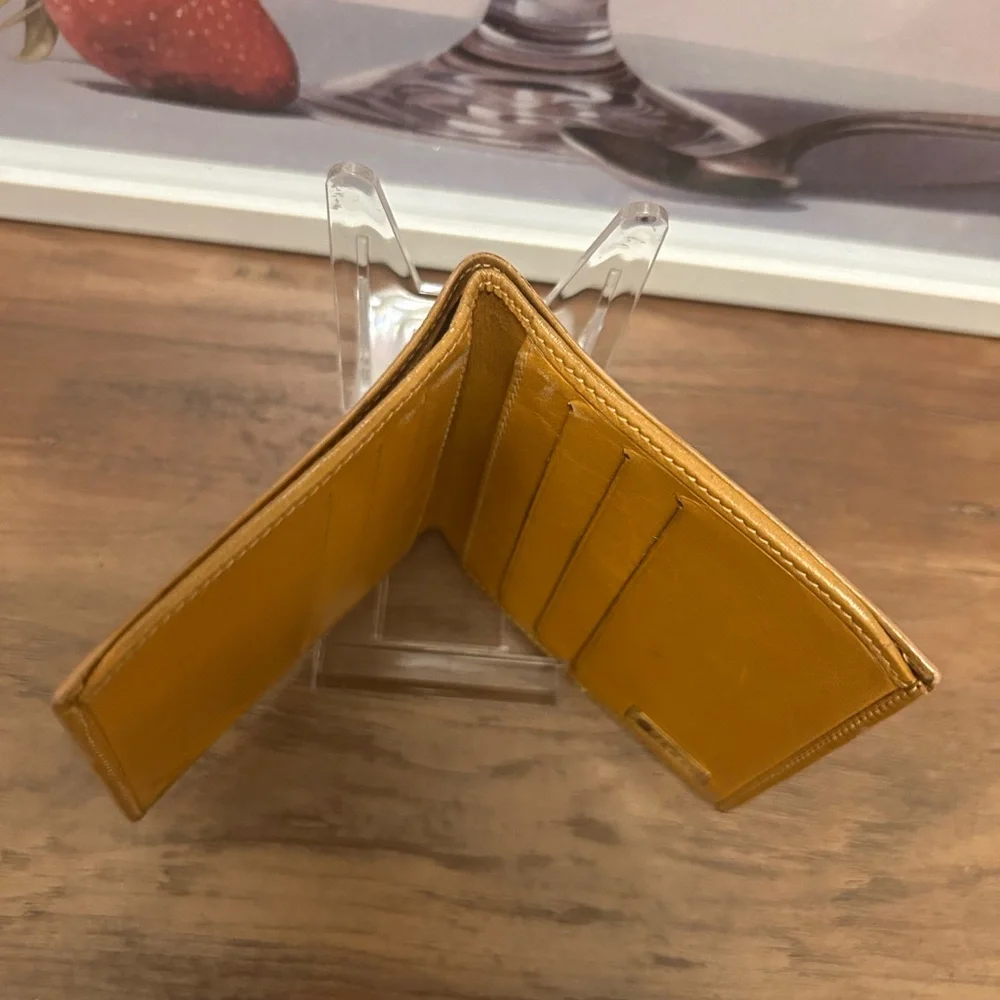 Gucci Vintage Tan and Brown Wallet with dust bag - Picture 13 of 15